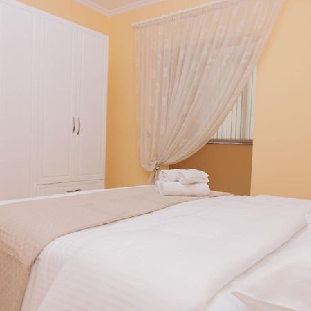 Heart Of Tirana Villa Exterior photo