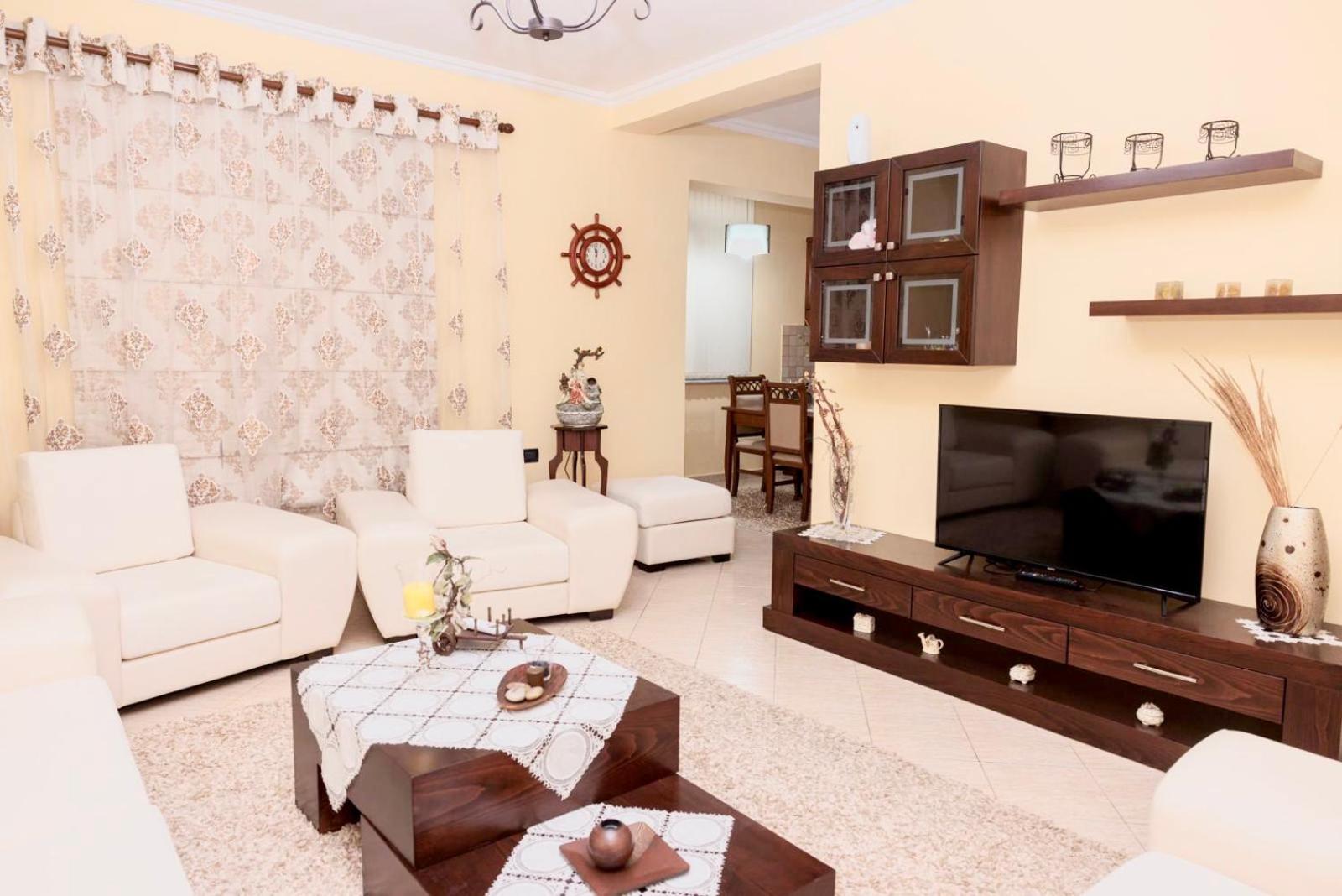 Heart Of Tirana Villa Exterior photo